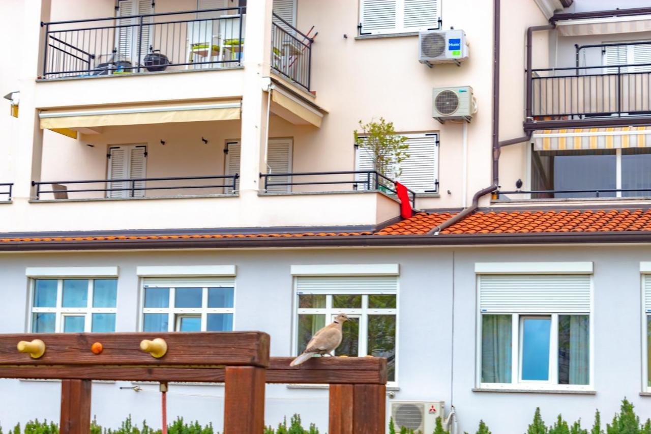 Apartment Botic Porec Esterno foto